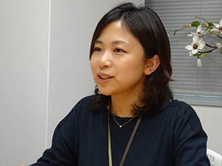 武田真理子氏