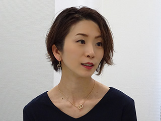 櫻井素美江氏